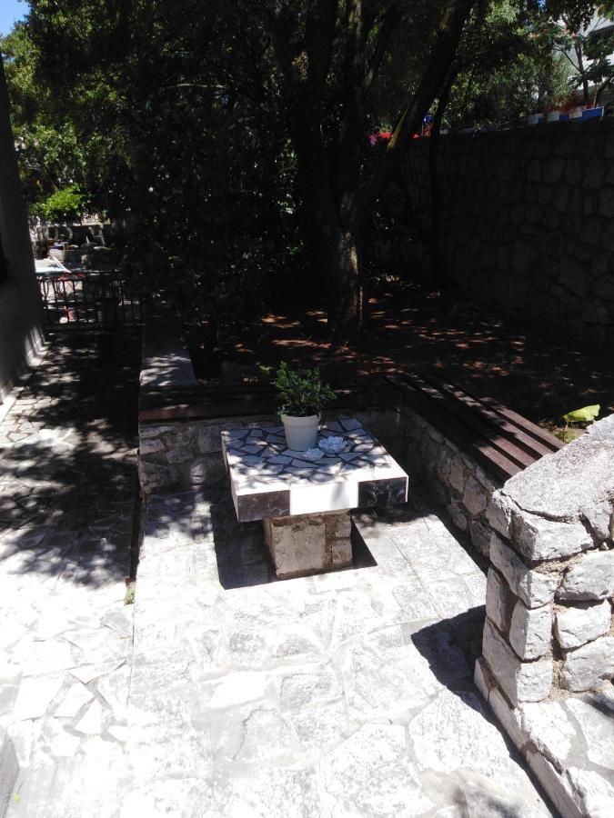 Apartman Mimi Кленовица Екстериор снимка