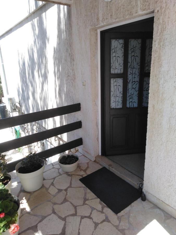 Apartman Mimi Кленовица Екстериор снимка
