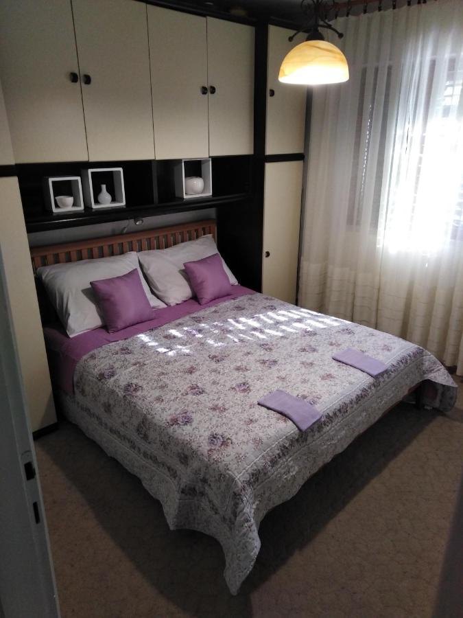 Apartman Mimi Кленовица Екстериор снимка
